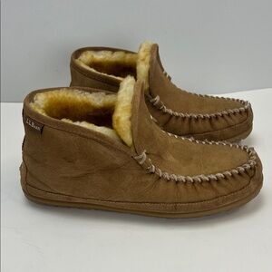 L.L. Bean Wicked Good Slippers Boot Moc Womens 9 Shearling Sheepskin Suede Cozy